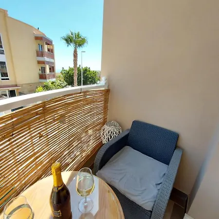 펜션 Adeje House, 1 Bedroom Wifi Free